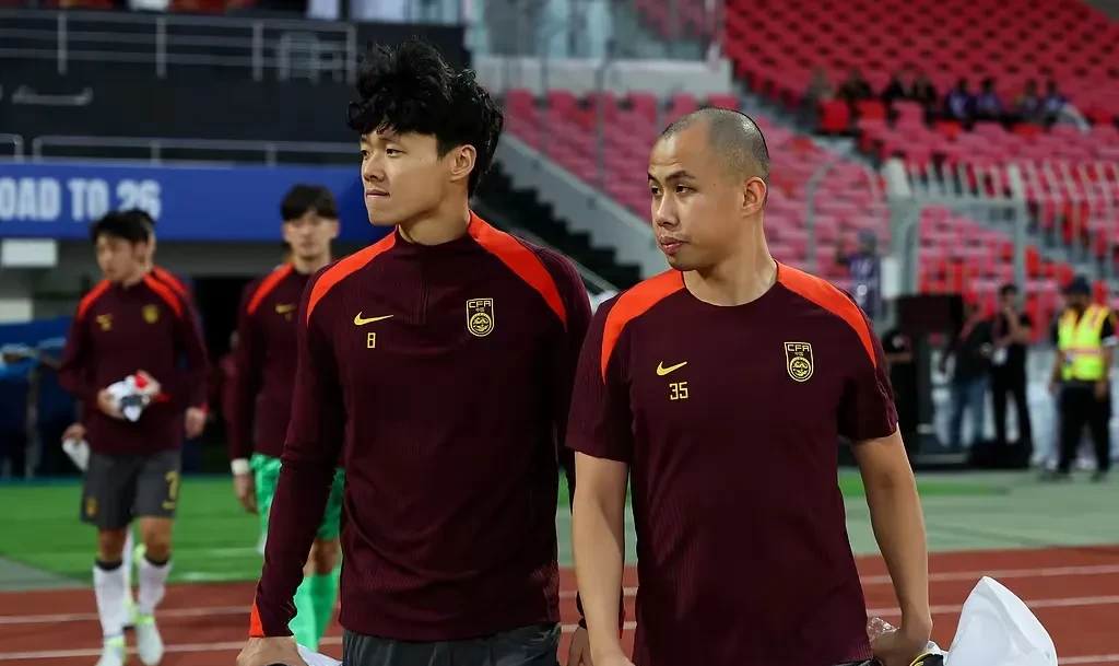 熊猫体育-东亚杯-黄政宇首球国足两中框1-0中国香港的简单介绍