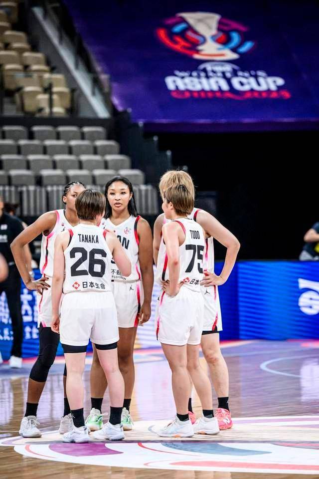 包含日本女篮遭澳洲逆转半决赛大概率对阵中国的词条